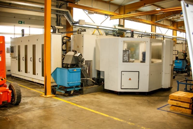 CNC Bearbeitungszentrum Heckert CWK 400D 400 D bis 8 Paletten u.