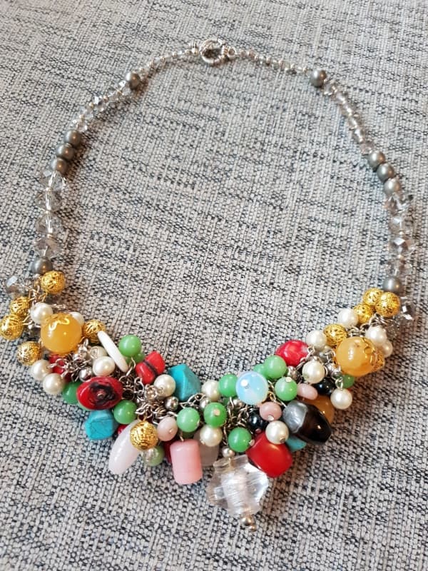 Unikat Colliers aus Edelstein