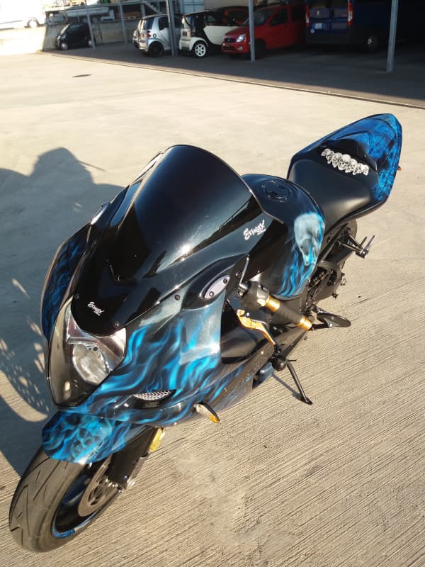 Suzuki GSX-R 1000 K3-K4 ab service und Frisch ab MFK