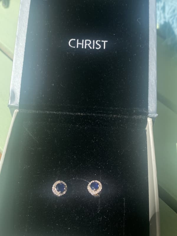 Ohrstecker Saphir und 36 Diamanten