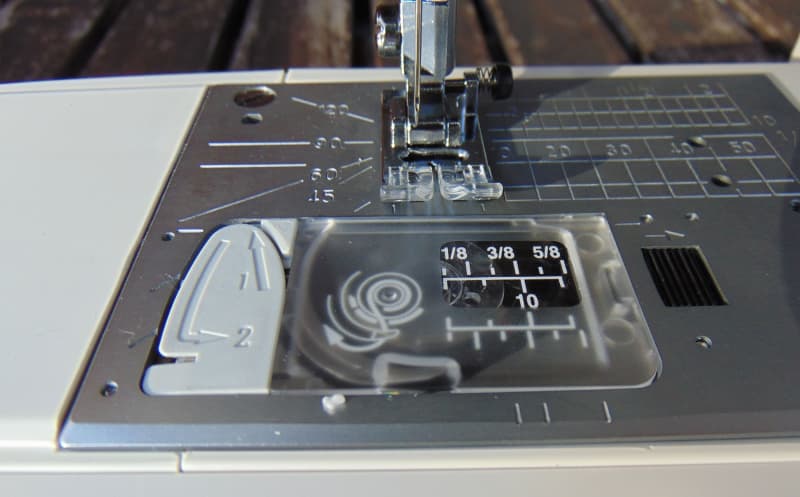 Nähmaschine Elna eXperience 550, neu, mit Gratis-Versand.