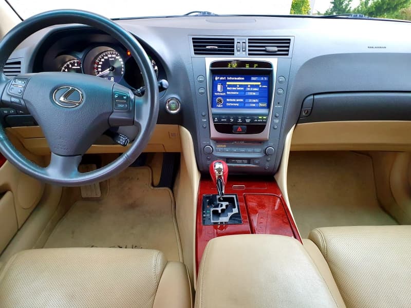 Lexus GS300