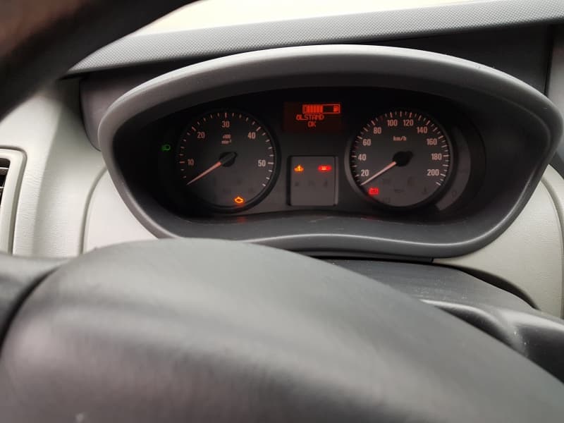 Opel Vivaro 2.0 Frisch ab MFK