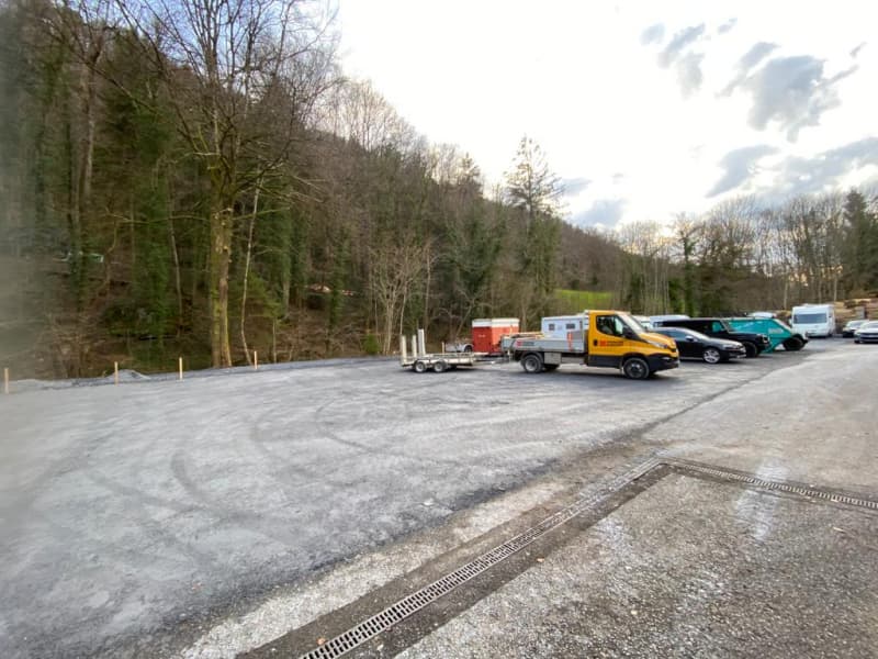 Abstellplätze für Wohnmobile & Wohnwagen in Duggingen/BL