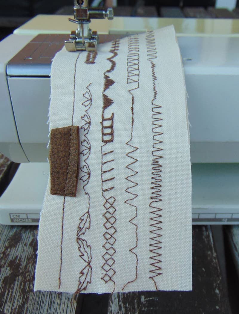 Nähmaschine Bernina 1130, mit 34 Stichprogrammen.