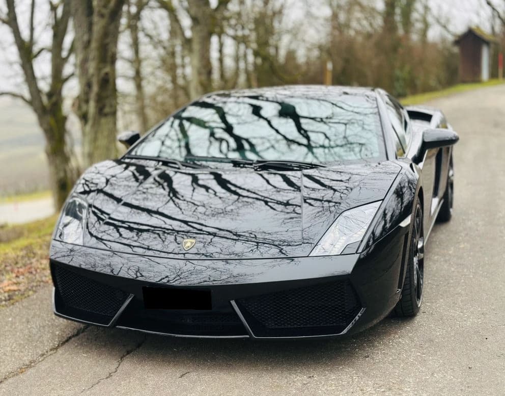 LAMBORGHINI Gallardo LP560-4