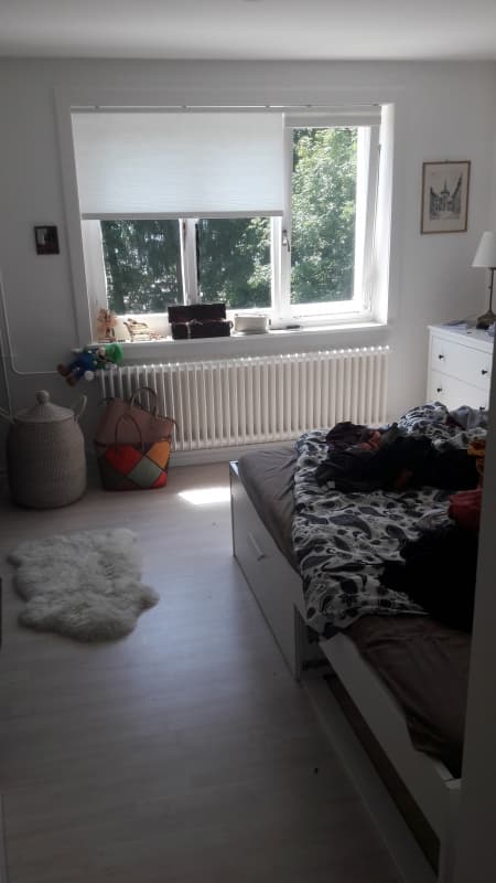 Schöne 2.5 Zi-Wohnung mit Garten und toller Aussicht auf Zürich