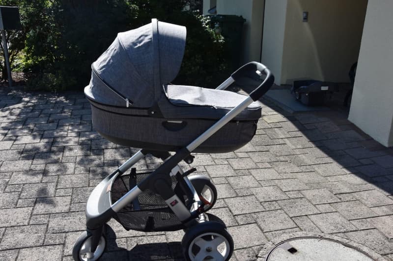 Kinderwagen Stokke Crusi black mélange