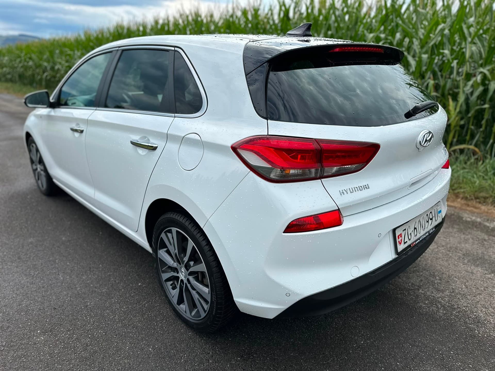 HYUNDAI i30 1.6 CRDi Launch Plus