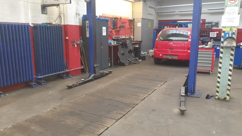 Autowerkstatt