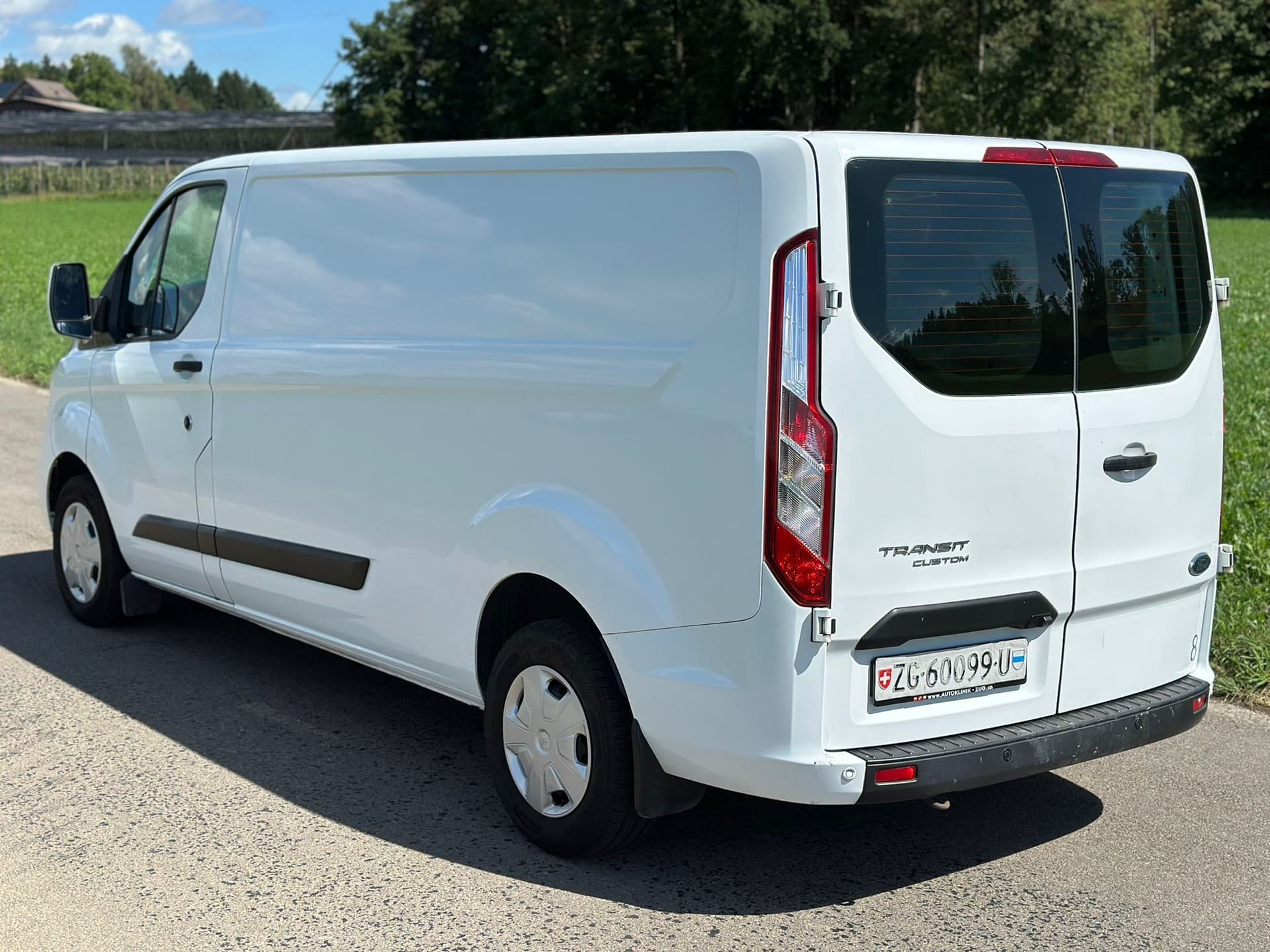 FORD Transit Custom Van 300 L2H1 Trend
