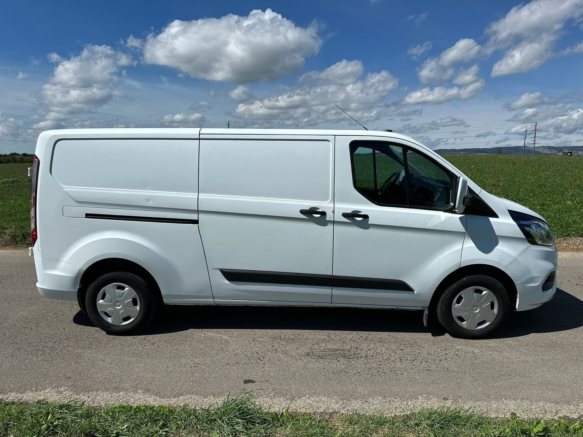 FORD Transit Custom Van 300 L2H1 Trend