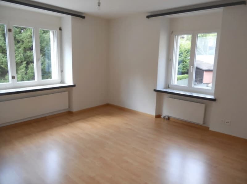 "Helle Wohnung an zentraler Lage!"