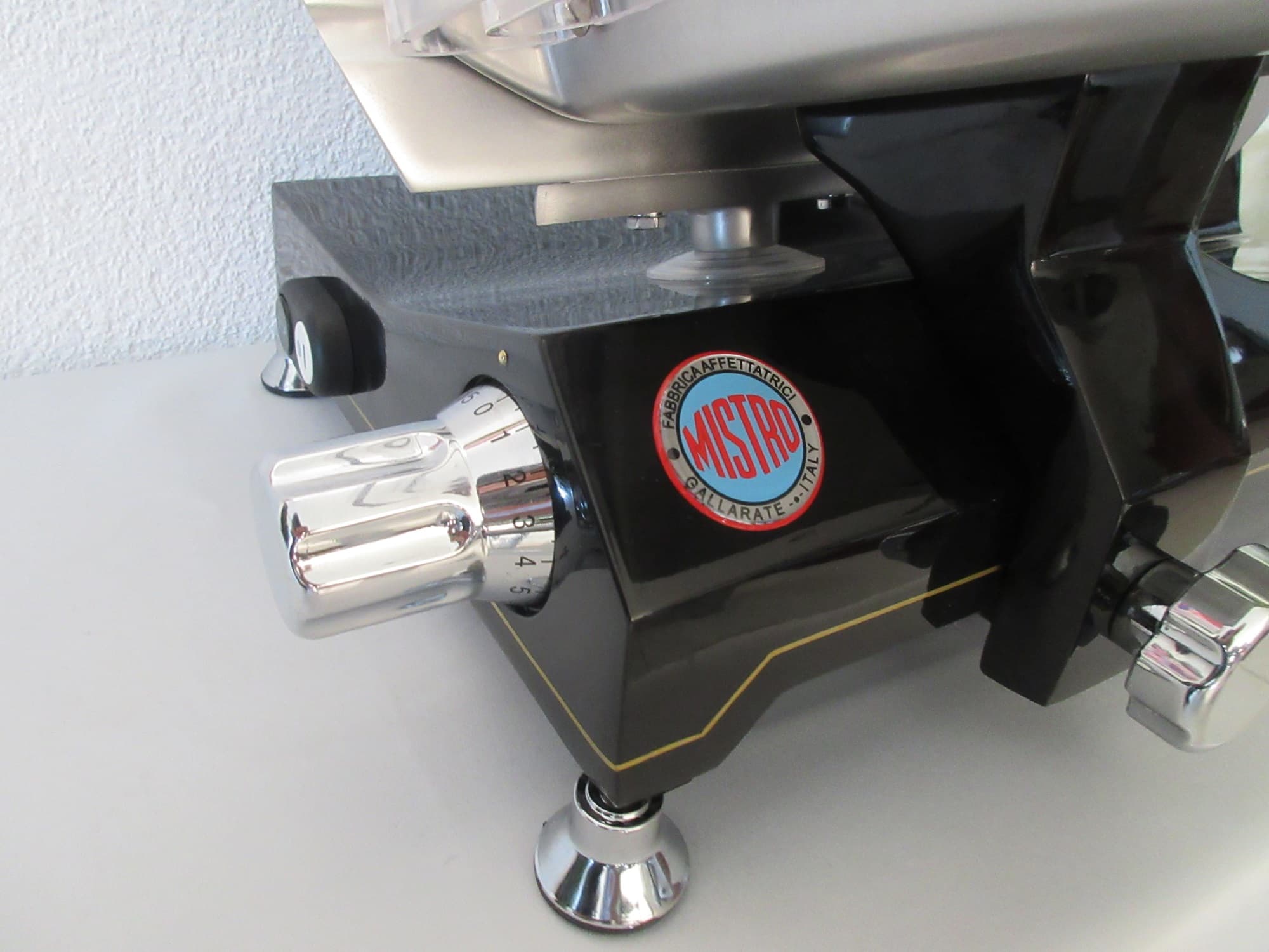 Aufschnittmaschine Mistro GS 220 Spezial Nera
