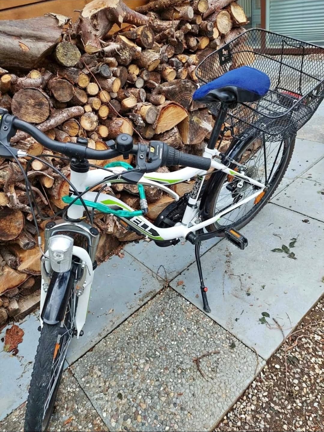 Fahrrad mit Korb und Gepäckträger 24 Zoll