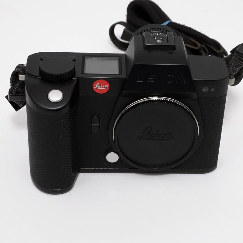 Leica SL2-S mit 3 Akkus
