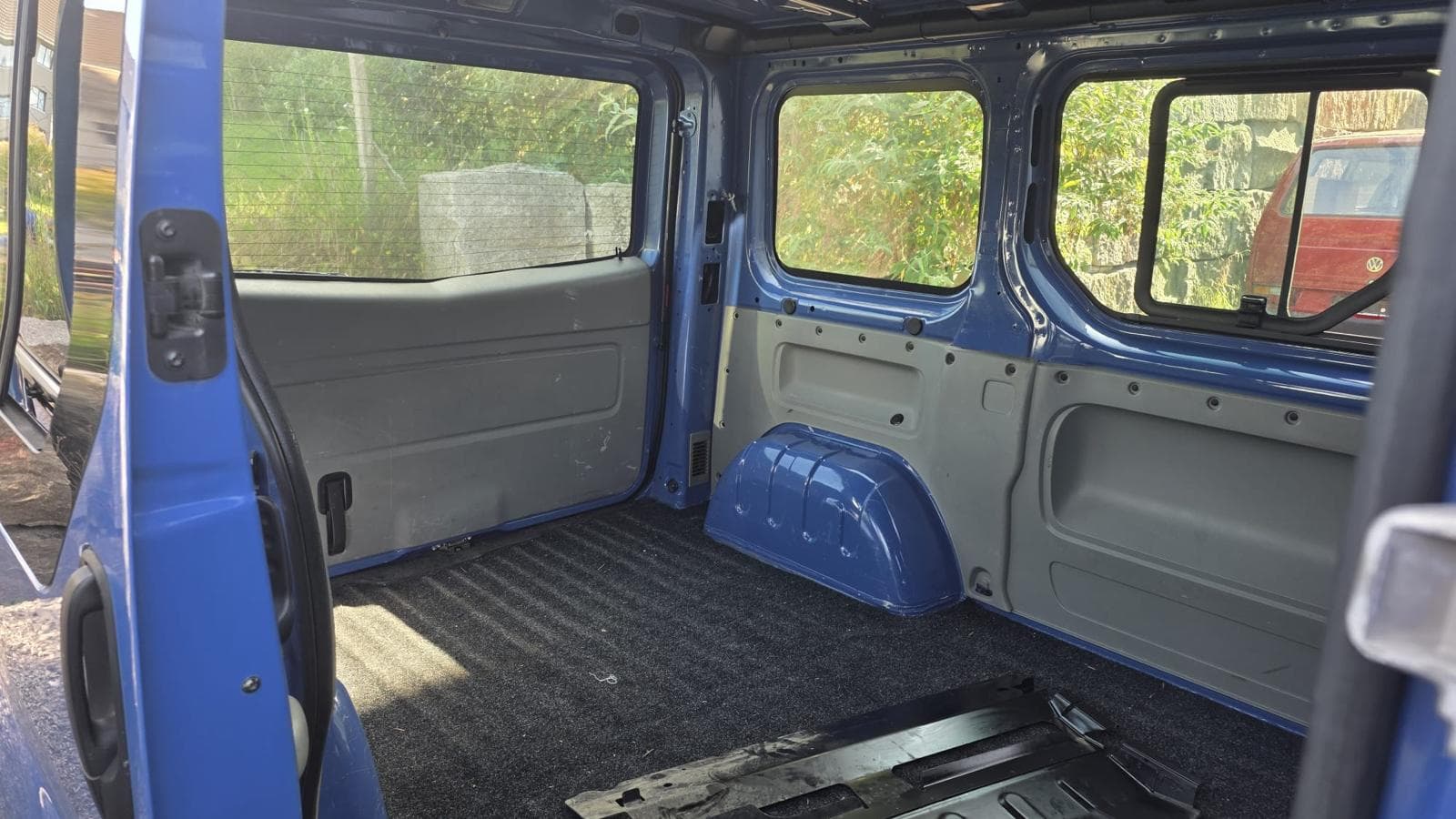 RENAULT Trafic 2.5 dCi 2.9t L1H1