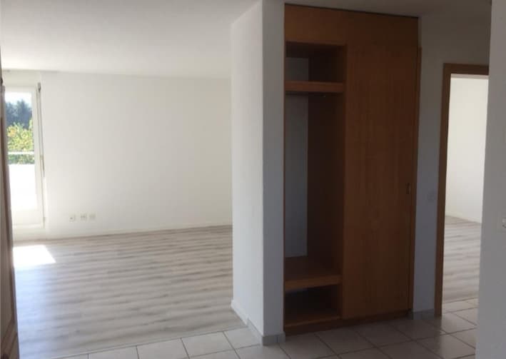 Neu Renovierte 3.5 Zimmer Attika-Wohnung