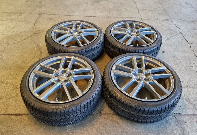 Audi A3 8V / VW Golf 7 RIAL Winterräder 18" Pirelli