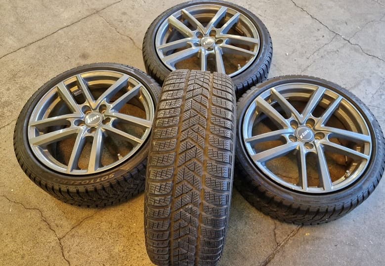 Audi A3 8V / VW Golf 7 RIAL Winterräder 18" Pirelli