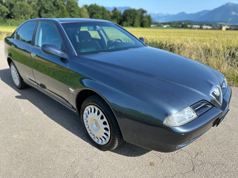 ALFA ROMEO 2.0 TS