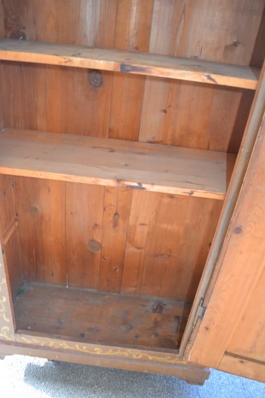 1 Türiger Schrank Tannenholz