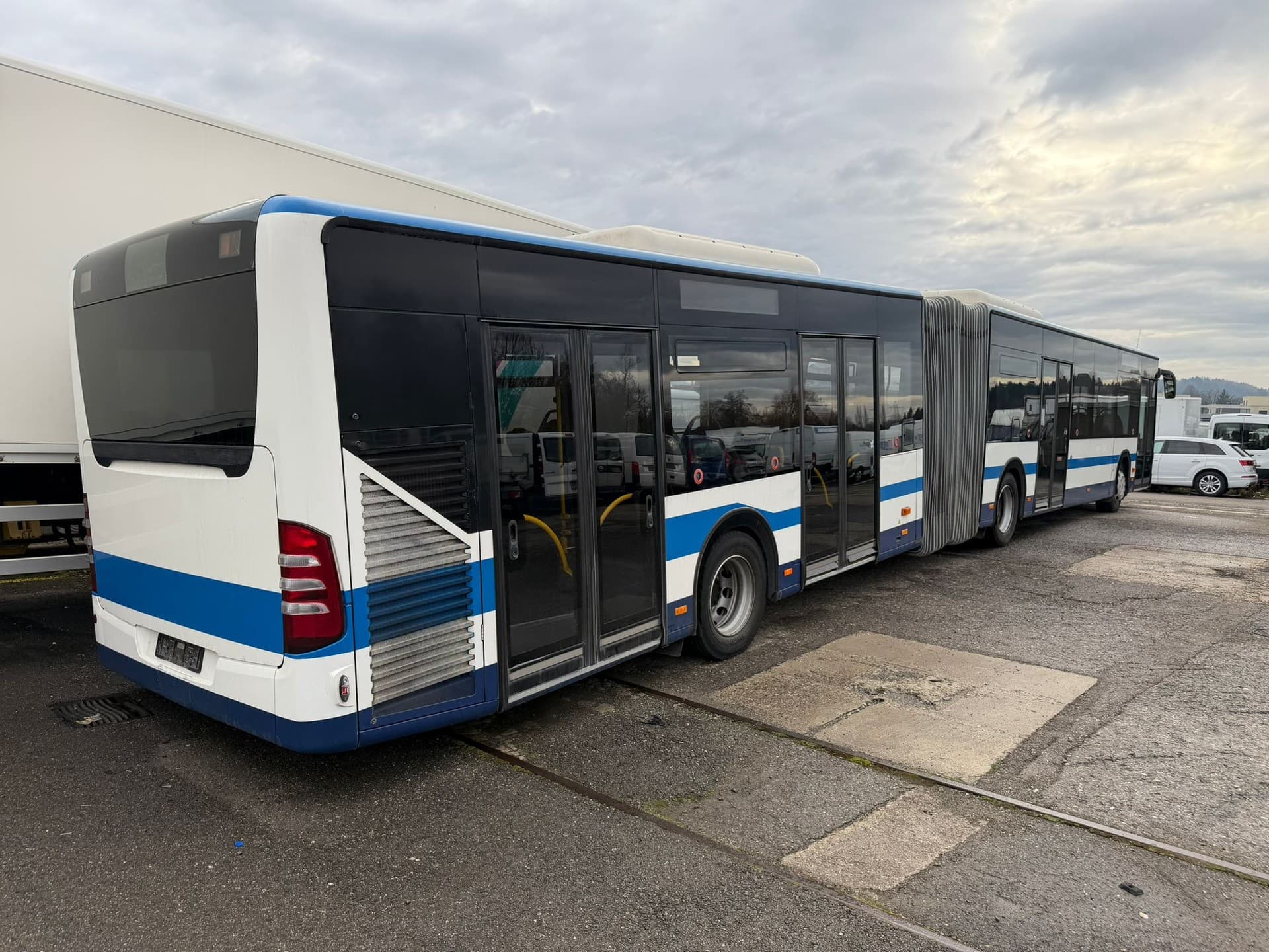 MERCEDES-BENZ O 530 G