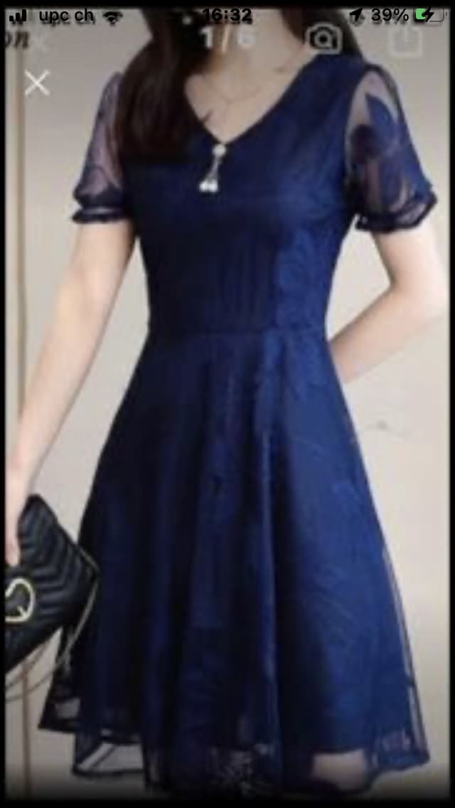 Neue elegante Kleider