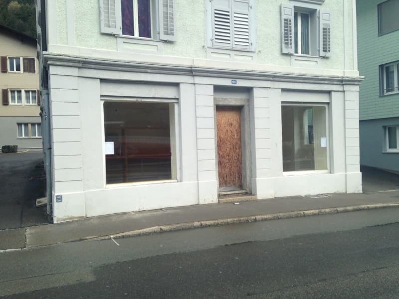 1 ½ Zimmerwohnung mit Atelier/Laden