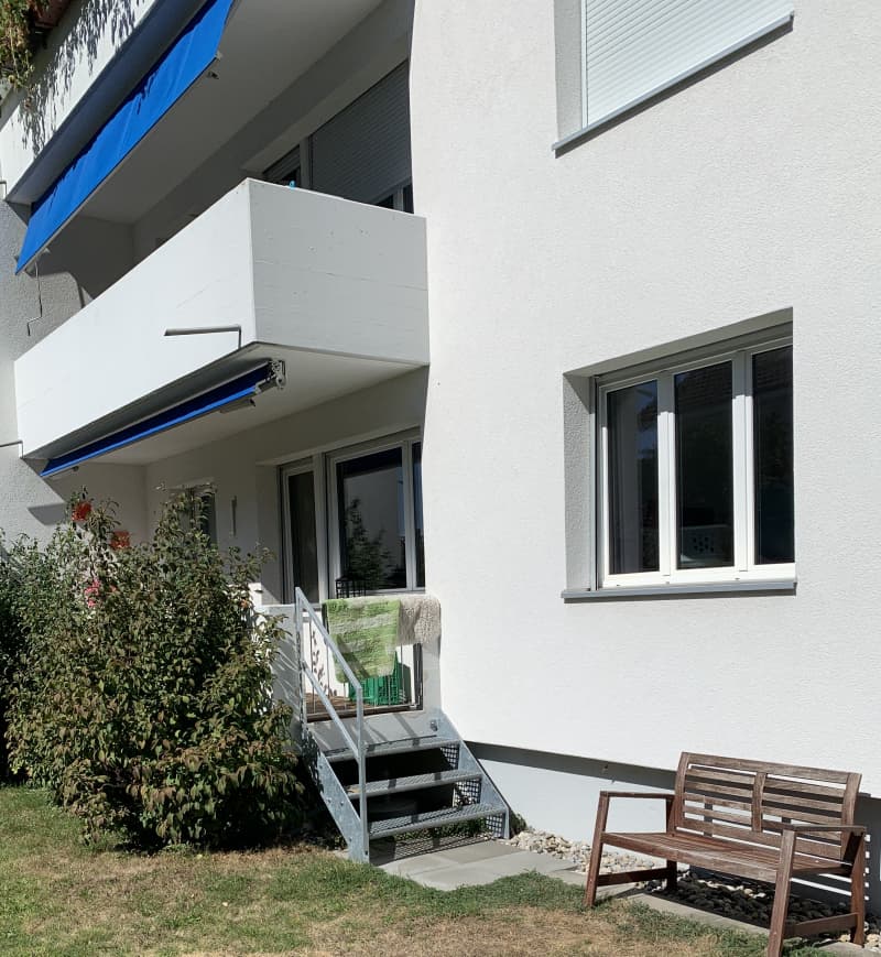 zu vermieten 4,5 Zimmer-Wohnung per 1. April 2024