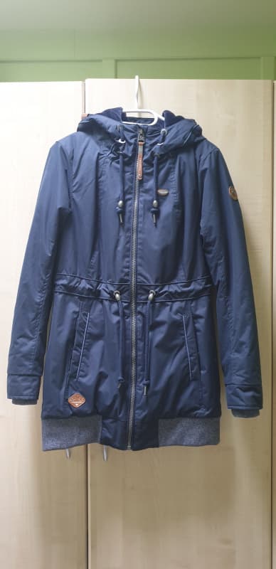 Neuer warmer Parka (Ragwear) blau mit Kapuze Grösse S