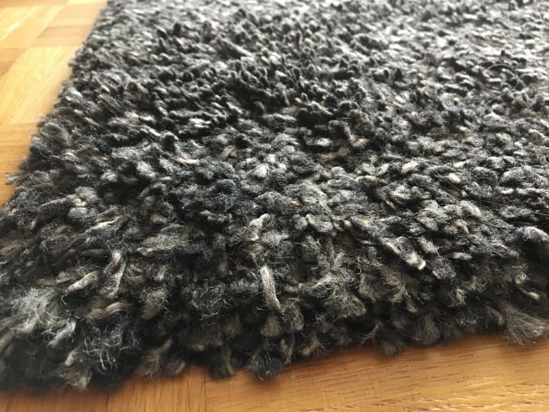 IKEA "ALHEDE" grau/schwarzer Teppich