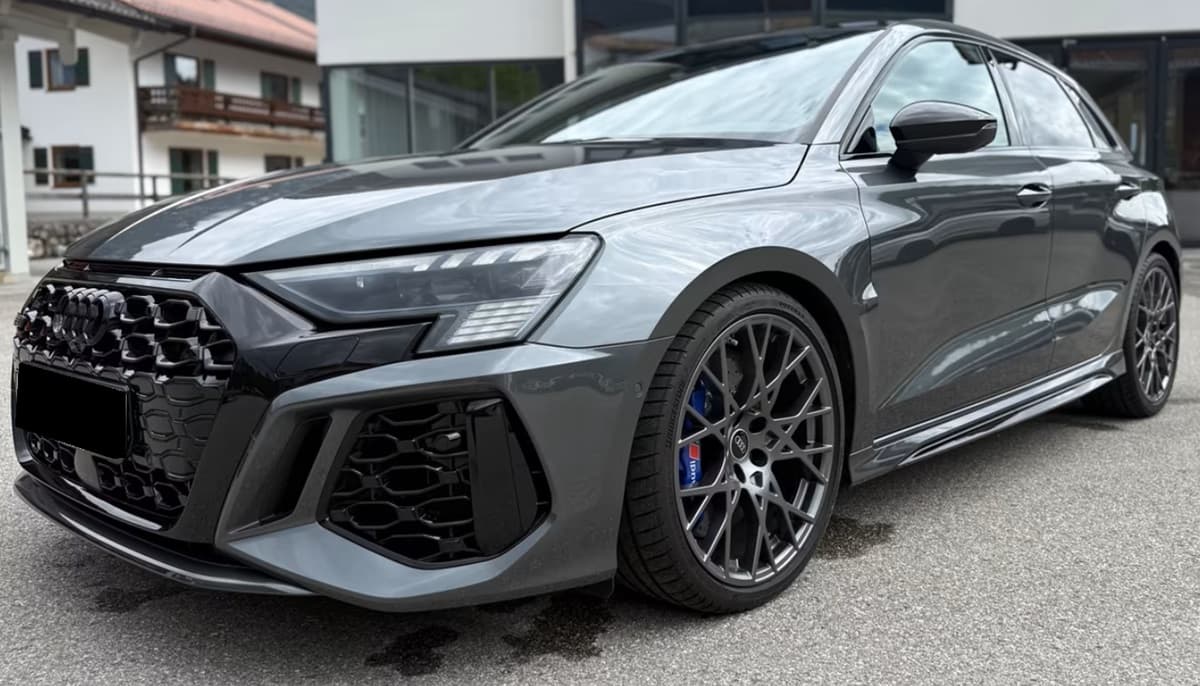 2023 AUDI RS3 Sportback 2.5 TSI quattro S-tronic