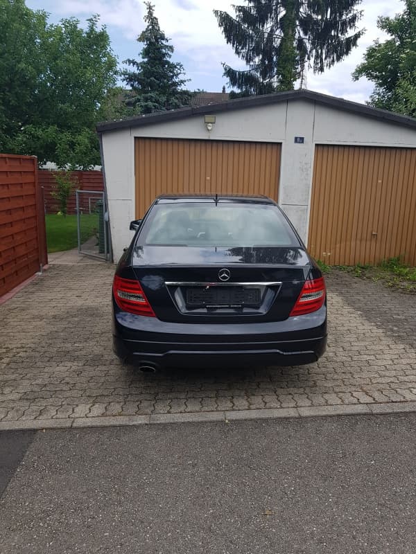 Mercedes-Benz CDI 220 Avantgarde AMG-Line