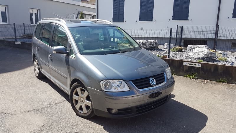 Vw touran 2.Tdi frischer mfk 7platz