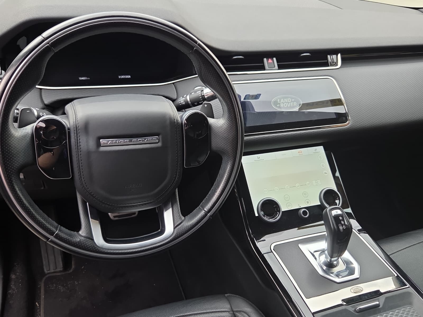 Land Rover Evoque R-Dyn D 240 S 4x4
