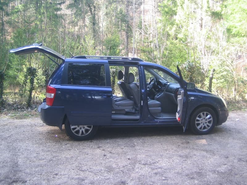 KIA CARNIVAL III 2,9 CRDI Bj. 11.07 ab service u. MFK 10.4.18