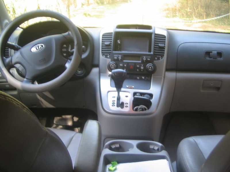 KIA CARNIVAL III 2,9 CRDI Bj. 11.07 ab service u. MFK 10.4.18