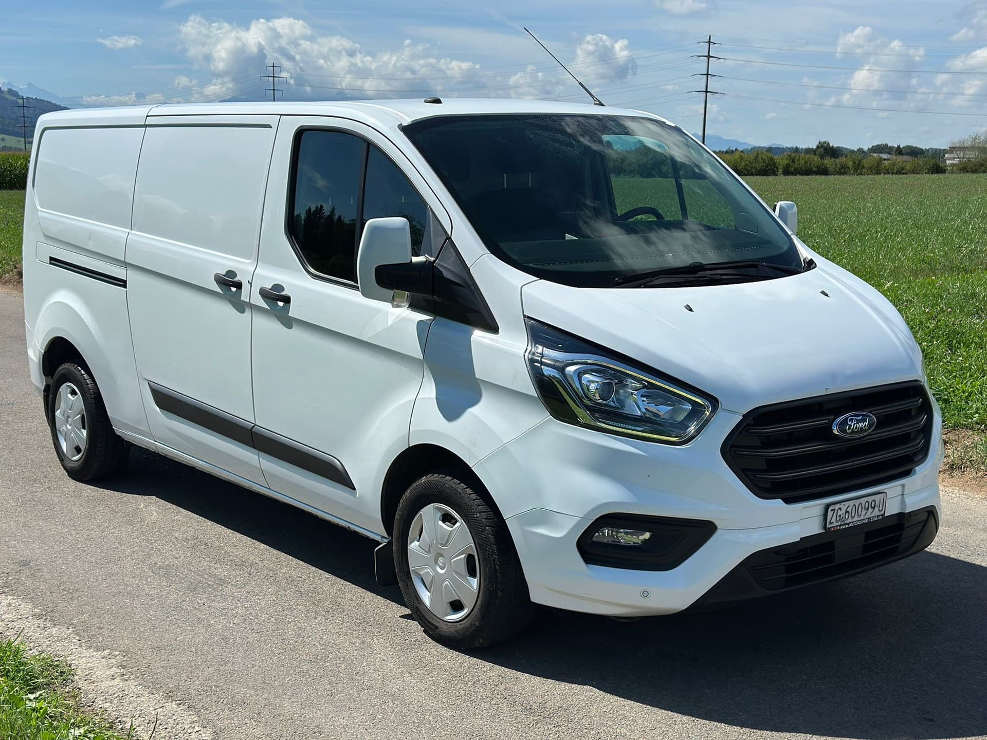 FORD Transit Custom Van 300 L2H1 Trend