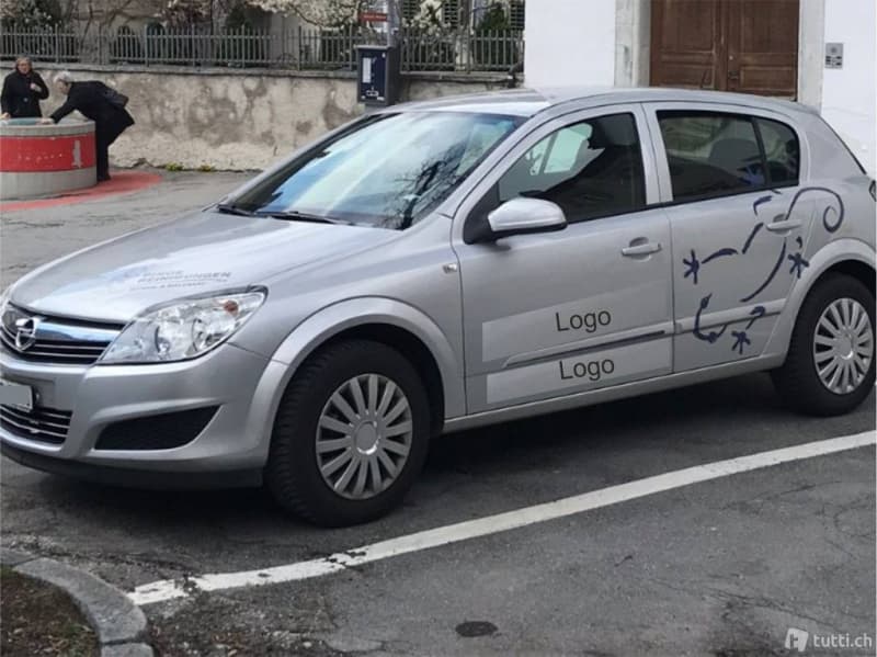 Opel Astra Limousine