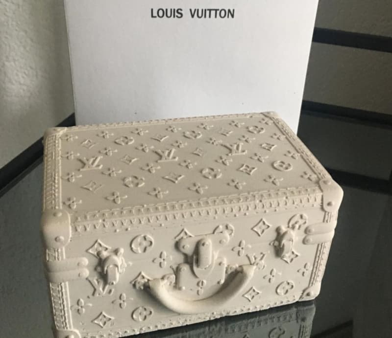 Luxury Dekoration Handtasche oder Koffer LV