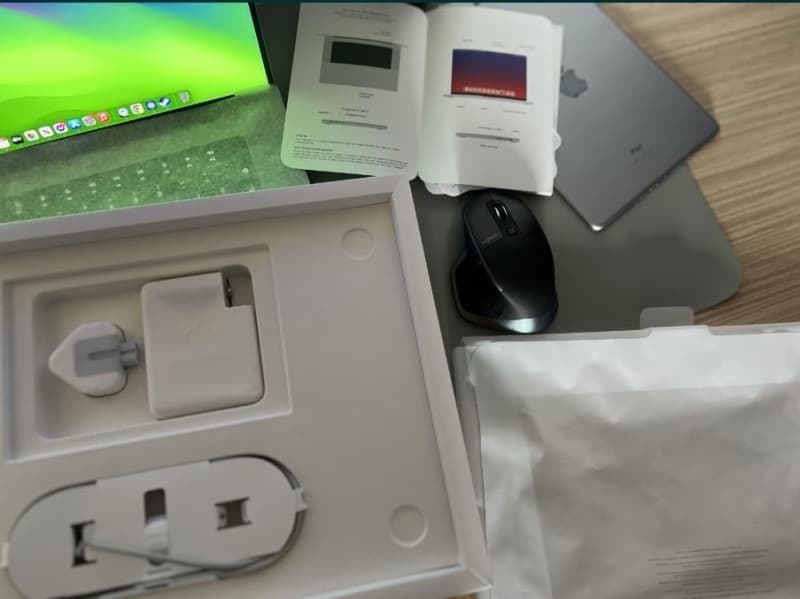 Apple MacBook M1 Pro 16" 2021 Grau