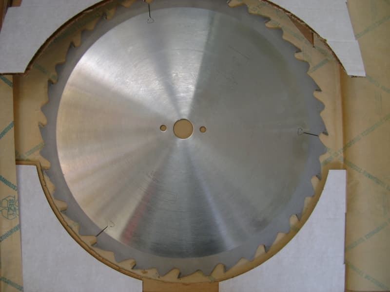 Sägeblatt von Leitz 600 x 6 x 30 40 Zähne