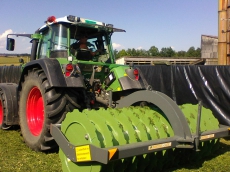 Technisch begabter Landwirt