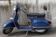 Oldtimer Vespas zum Restaurieren