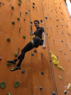 Indoor-Klettern im sgu Näfels