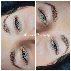 Schulung zur Wimpernstylistin 