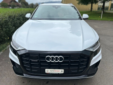 AUDI Q8 55 TFSI quattro tiptronic