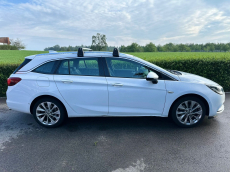 OPEL Astra Sports Tourer 1.6i Turbo Excellence