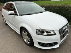 AUDI S3 Sportback 2.0 TFSI quattro